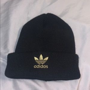 Adidas beenie